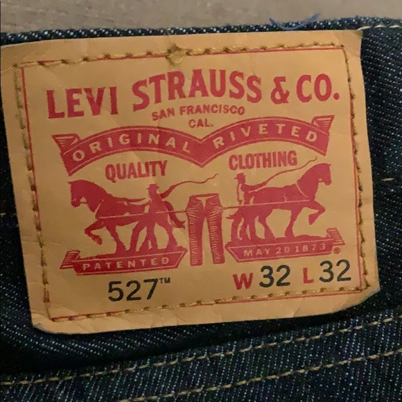 Levi Jeans - Picture 2 of 2